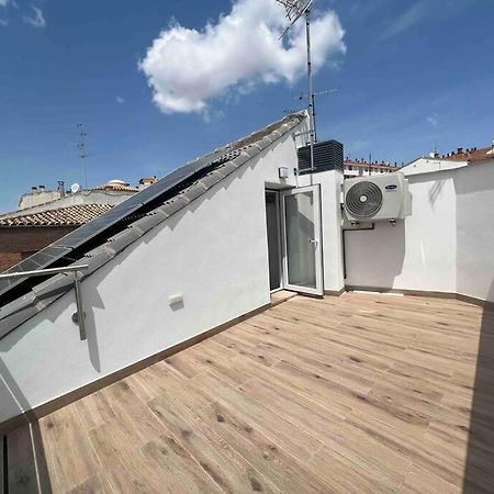 V.F.T. La Victoria Ubeda Apartment Bagian luar foto